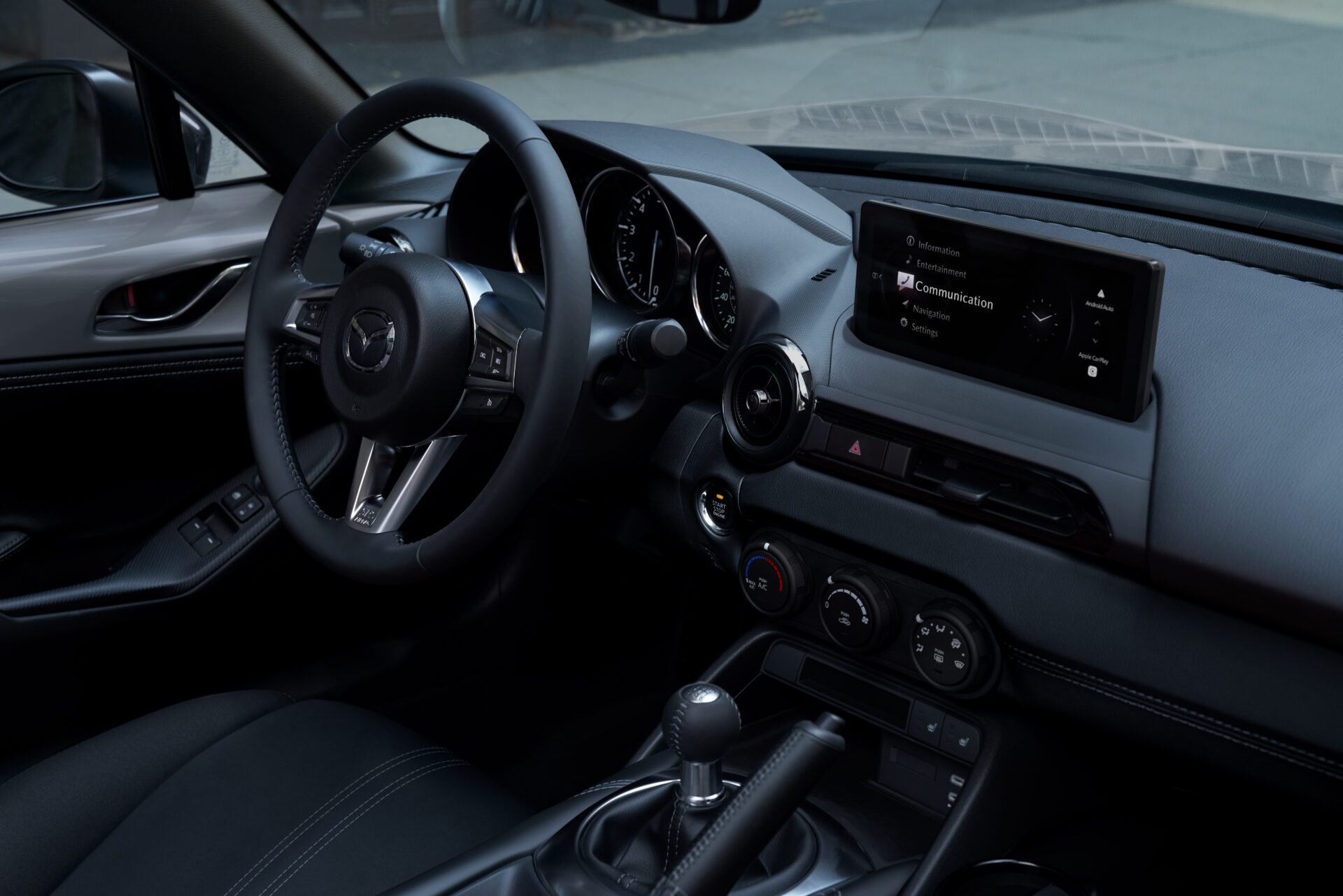 2026 07 30 MX5 intérieur